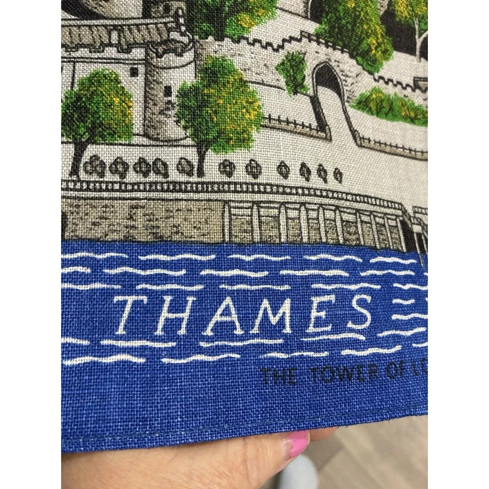VINTAGE IRISH LINEN TEA TOWEL BY ULSCER “The Tower Of London” The River Thames